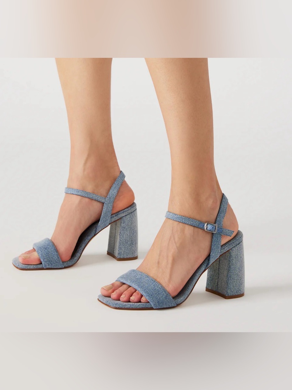 Steve Madden Light Blue Denim Block Heel Sandals (7) NWOT